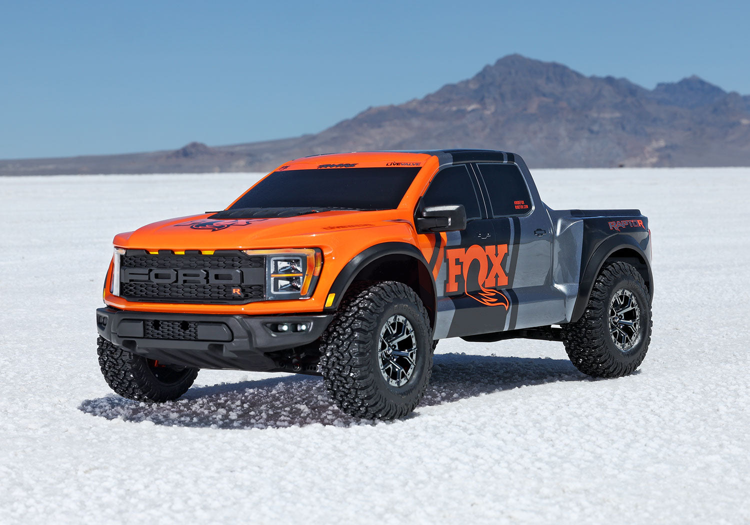 TraxxasFord Raptor R 4x4 VXL Ultimate