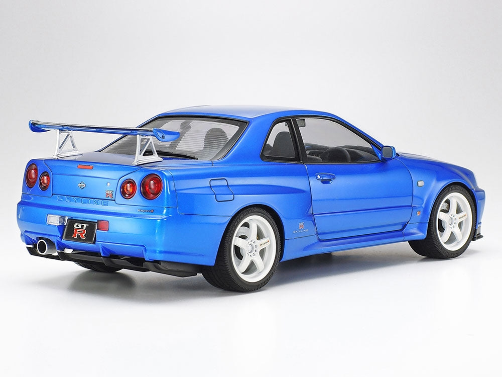 Tamiya 1/24 Scale GT-R R34 Nissan Sykline