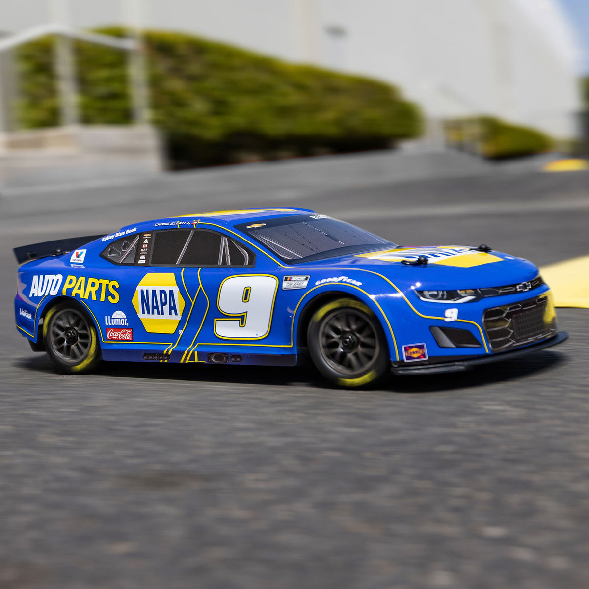 Losi 1/12 NASCAR RC Racecar Chase Elliot No. 9 NAPA 2025 Chevrolet Camaro ZL1 2S AWD RTR Brushed On-Road (Battery & Charger Included)