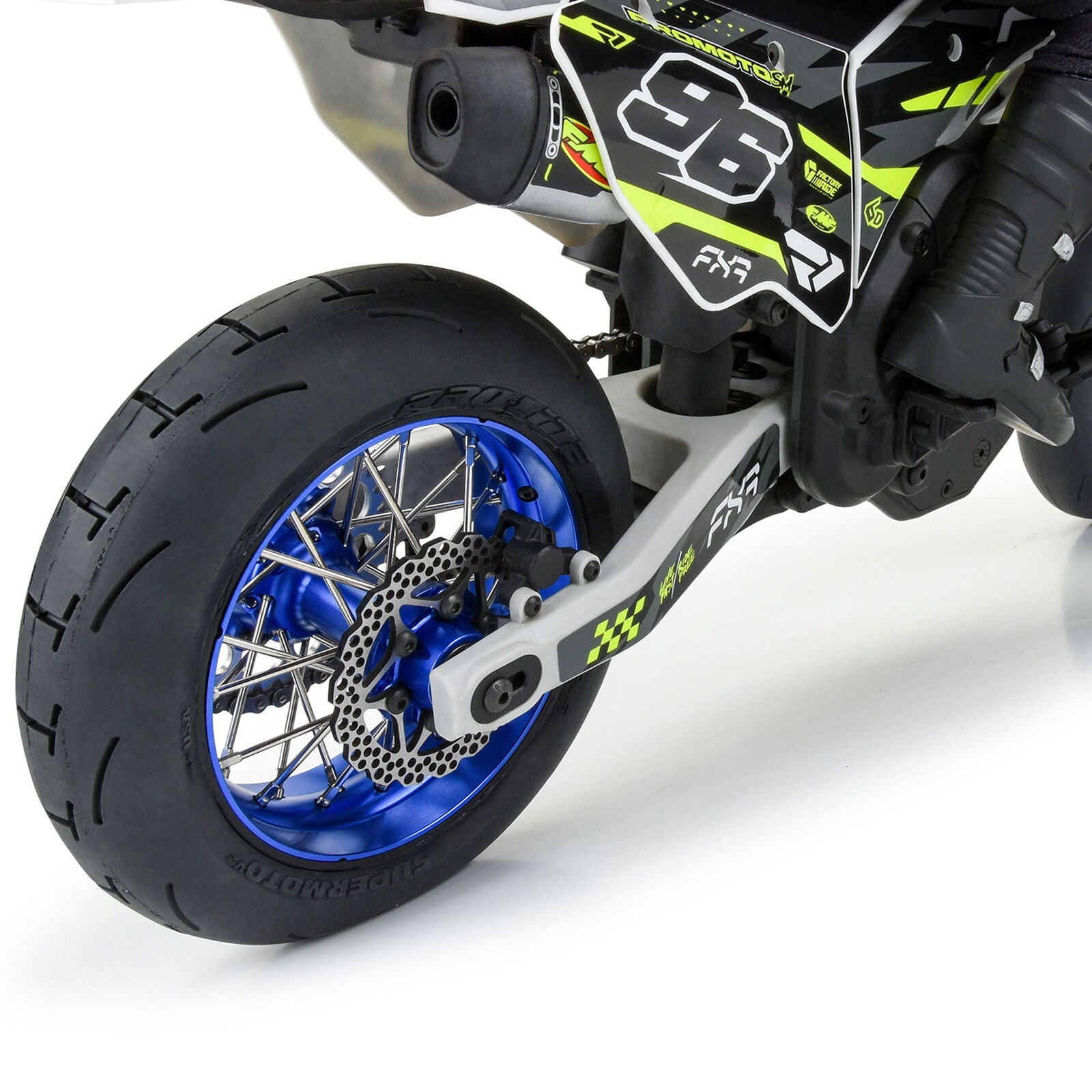 Pro-Line 1/4 Supermoto 2.0 S3 Rear Tire MTD Sleeve: Pro-Spec SM Rear Wheel