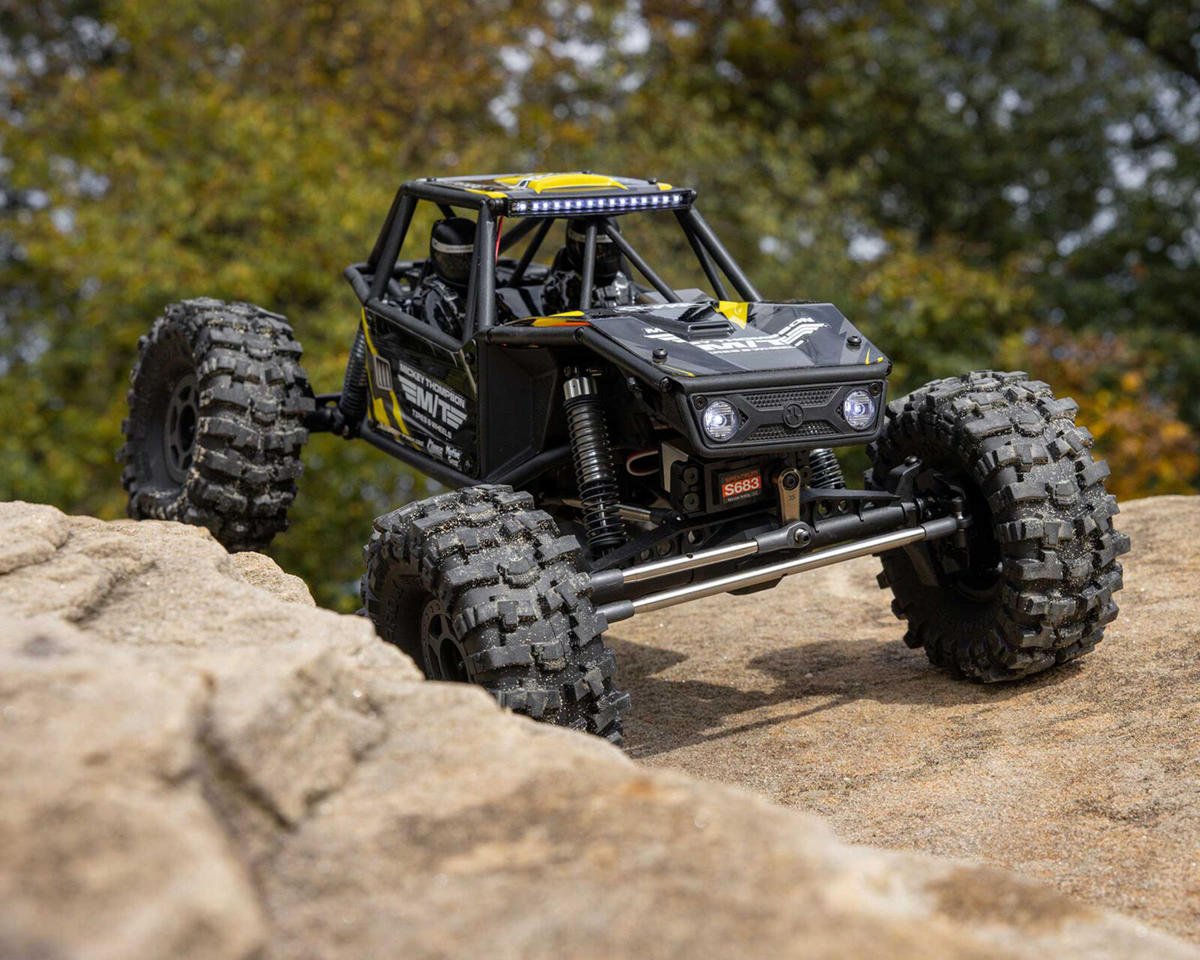 Axial UTB10 Capra 1.9 4WS Unlimited Trail Buggy 1/10 RTR 4WD Rock Crawler w/DX3 2.4GHz Radio (Assorted Colors)