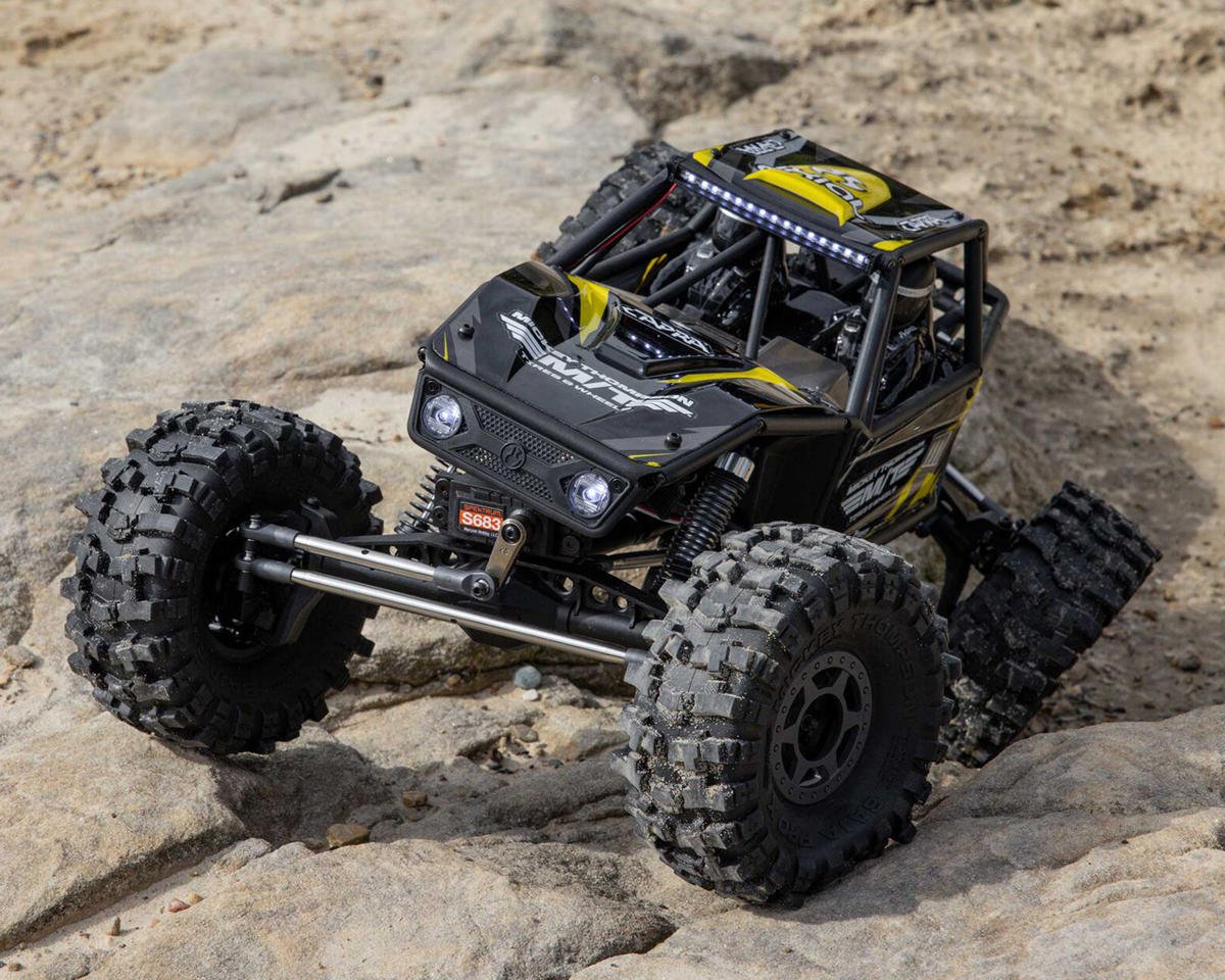 Axial UTB10 Capra 1.9 4WS Unlimited Trail Buggy 1/10 RTR 4WD Rock Crawler w/DX3 2.4GHz Radio (Assorted Colors)