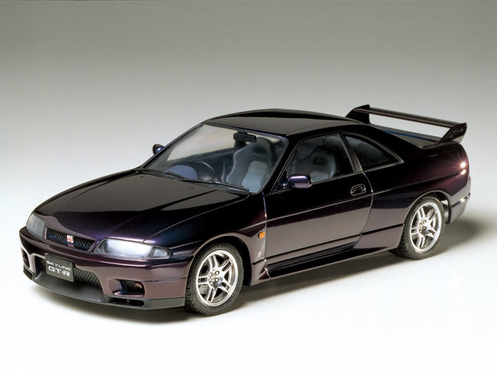 Tamiya 1/24 Nissan Skyline GT-R V Special Model Kit