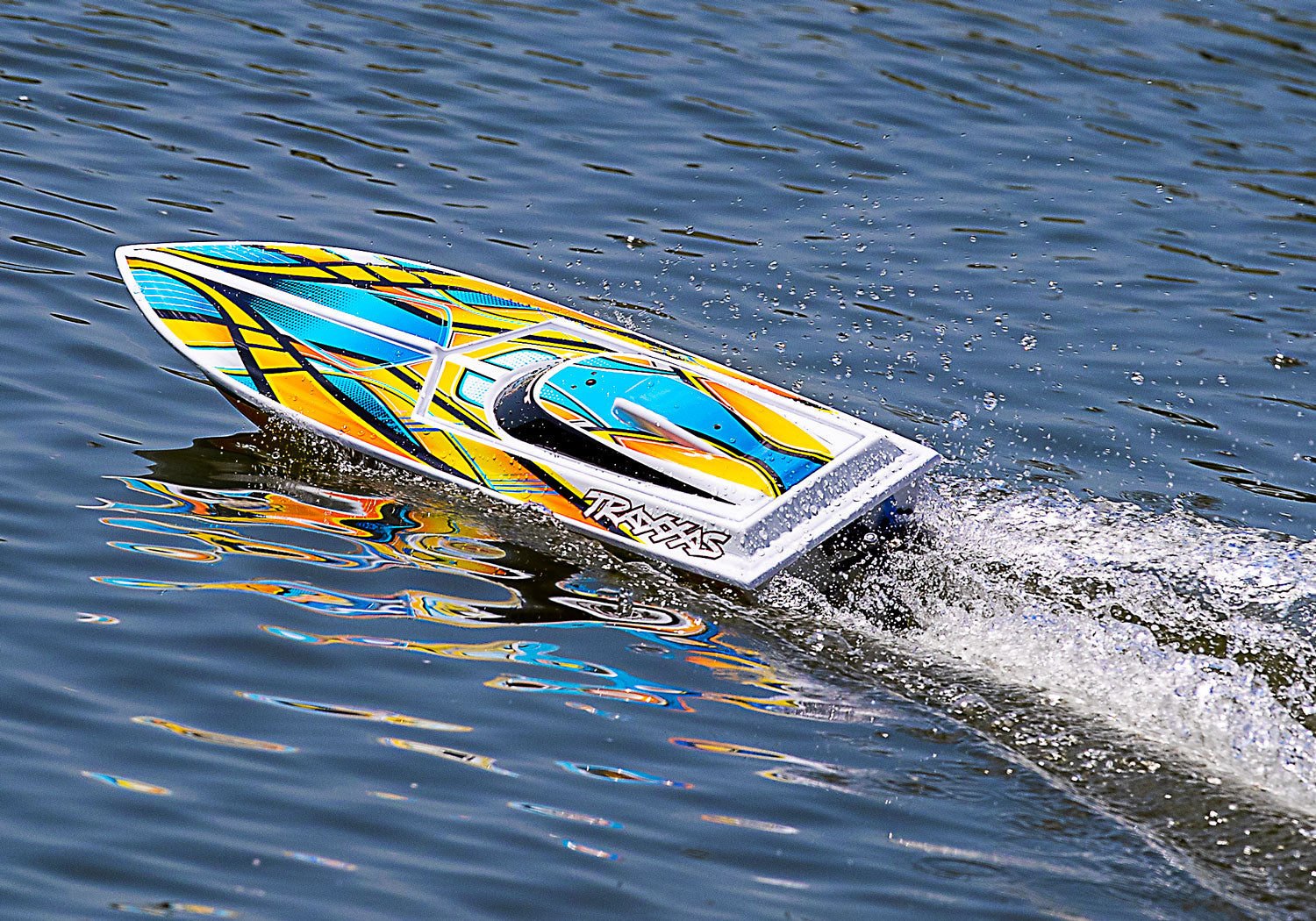 Barco Traxxas Blast RTR con ESC y sistema de radio TQ *Archivado
