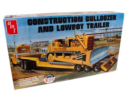 AMT 1/25 Lowboy Trailer & Bulldozer Combo