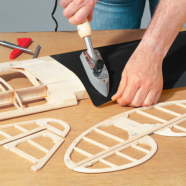 Top Flite MonoKote Negro 6'