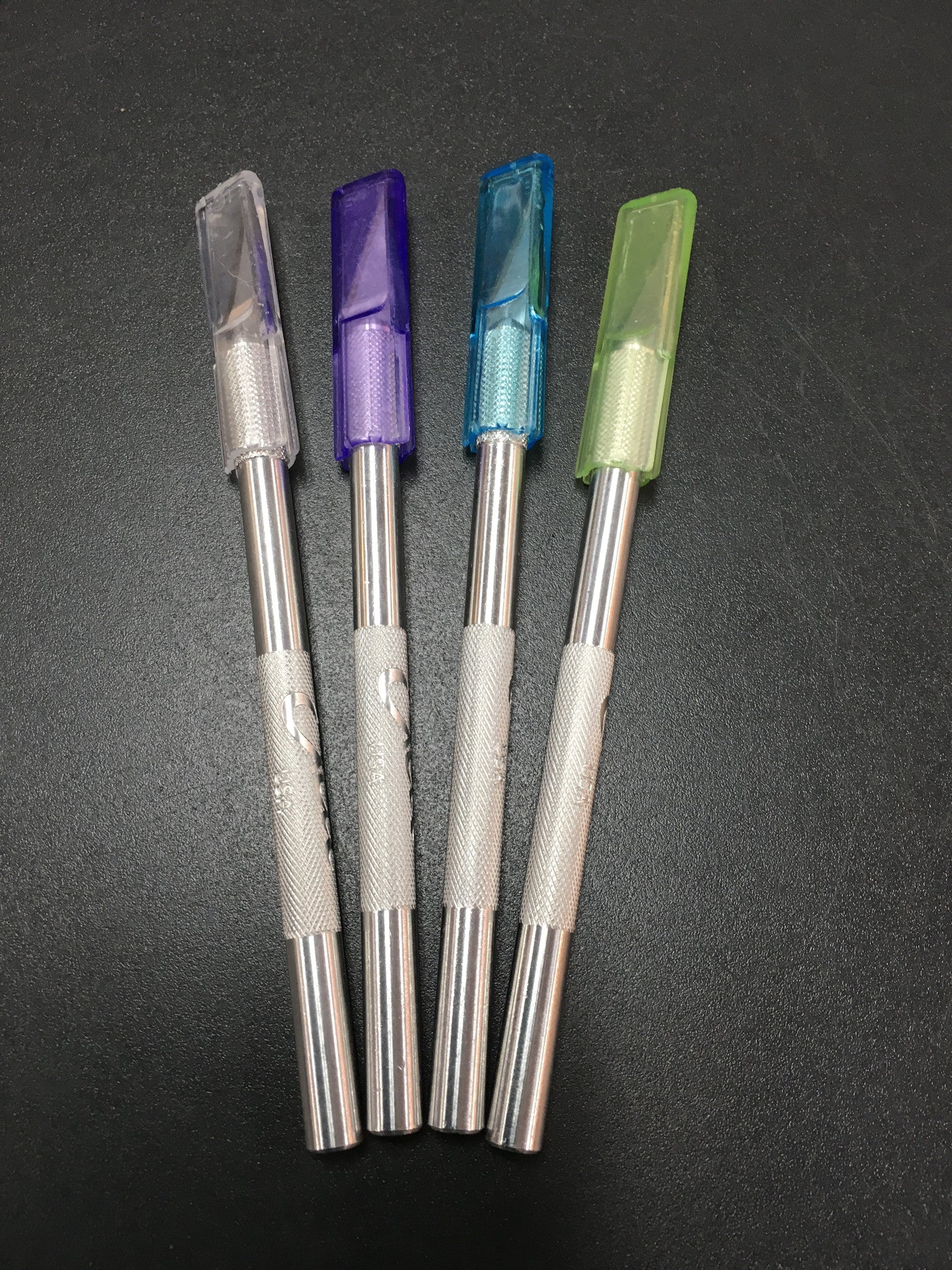 Excel Light Duty Knife w/Safety Cap (1)