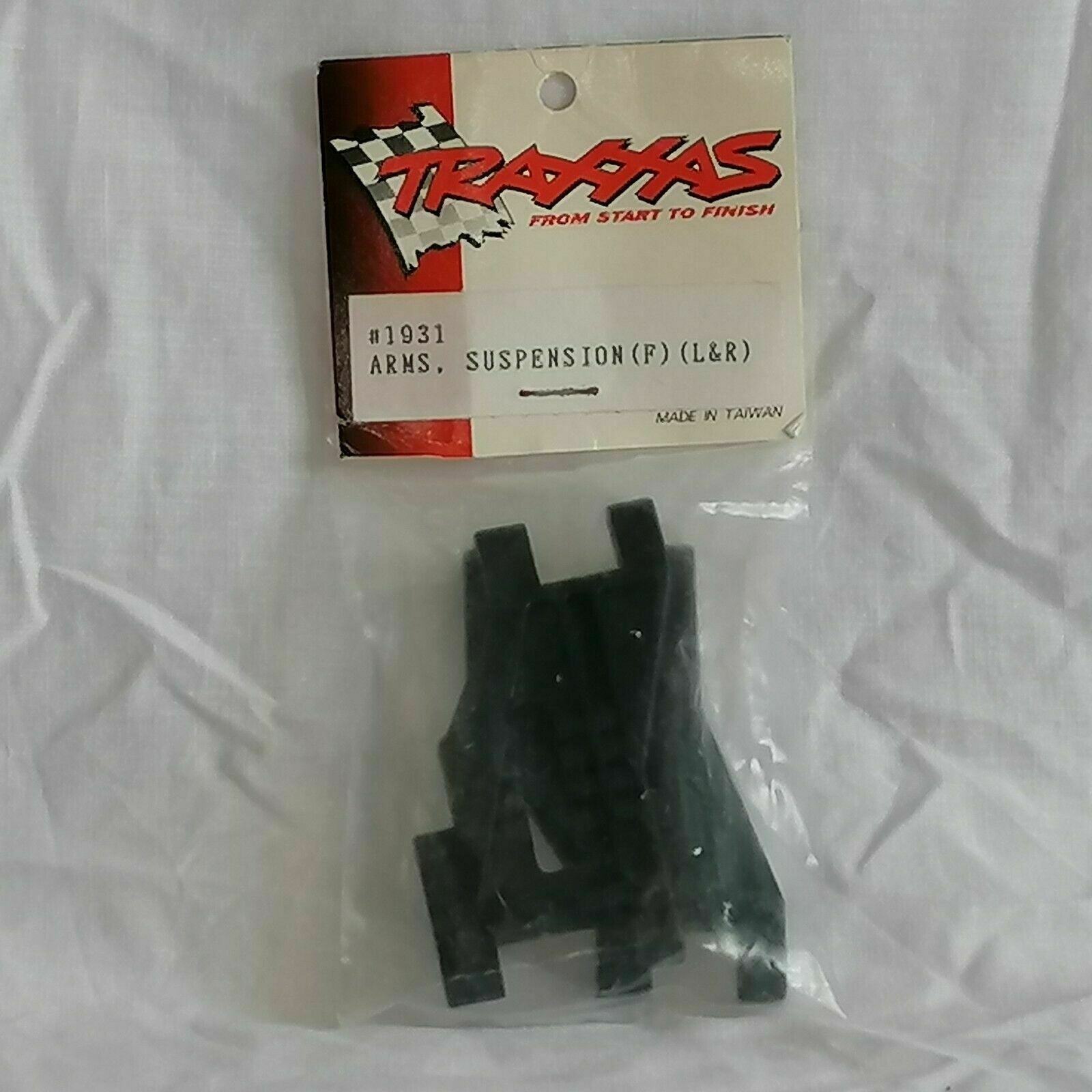 Brazos de suspensión Traxxas (largos/delanteros) * Descontinuado