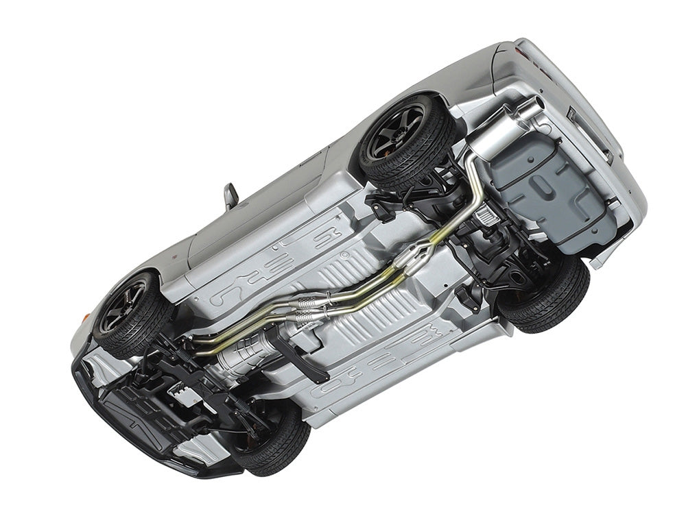 Tamiya 1/24 Nissan Skyline GT-R (R32) Nismo-Custom Model Kit