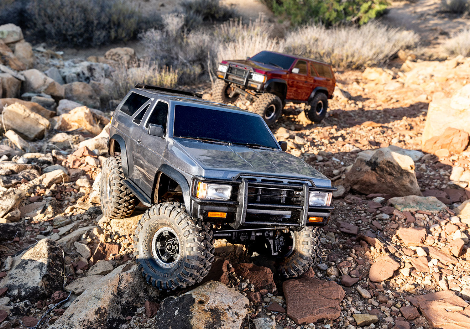 Traxxas TRX-4 Nissan Pathfinder RTR