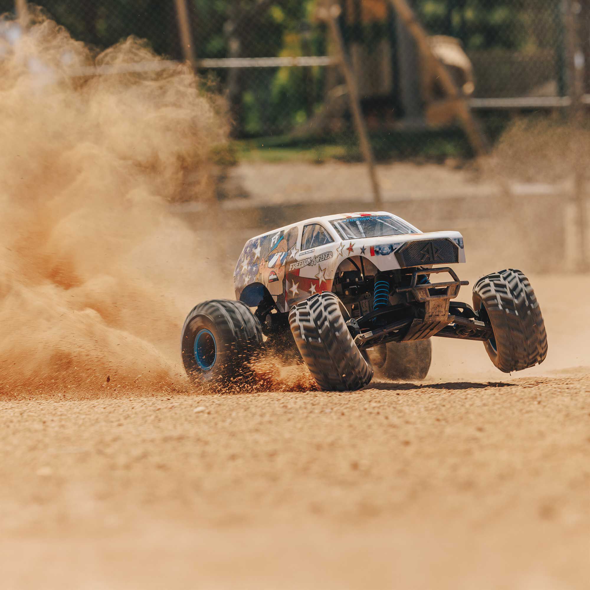 1/10 ARRMA FREEDOM FLYER 223S (Battery & Charger Included)