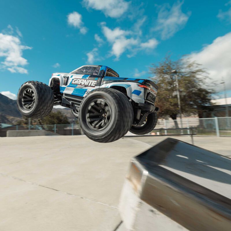 Arrma Granite Mega 665 1/10 4WD Electric Monster Truck w/SLT2 2.4GHz Radio