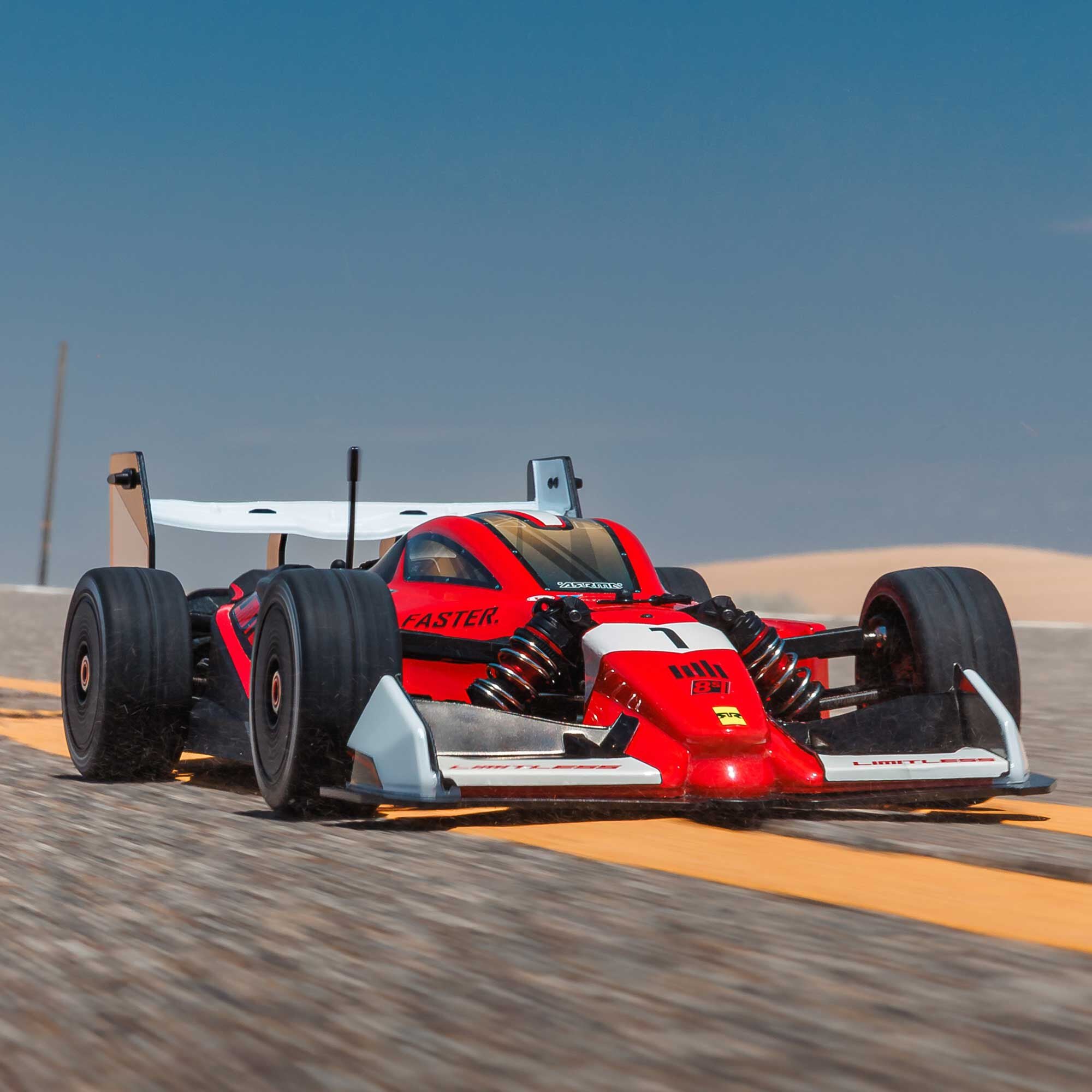 1/7 LIMITLESS 120 8S AVC 4X4 RTR Speed Machine