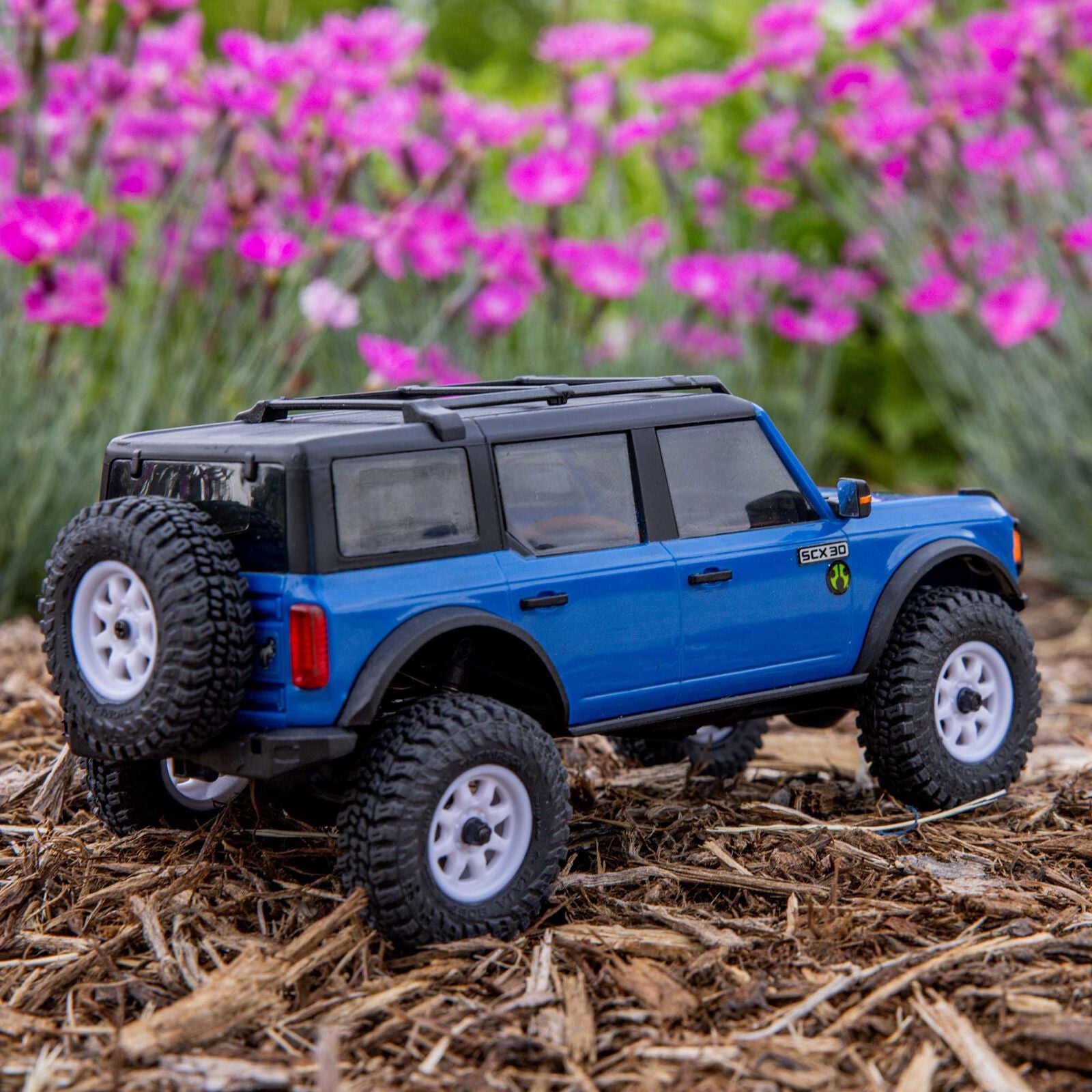 1/30 Axial SCX30 Ford Bronco (Battery & Charger Included)