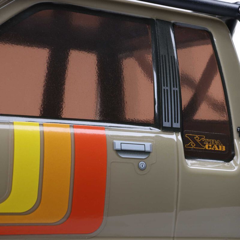 Axial 1/10 Axial SCX10 III 1987 Toyota SR5 (Various Colors)