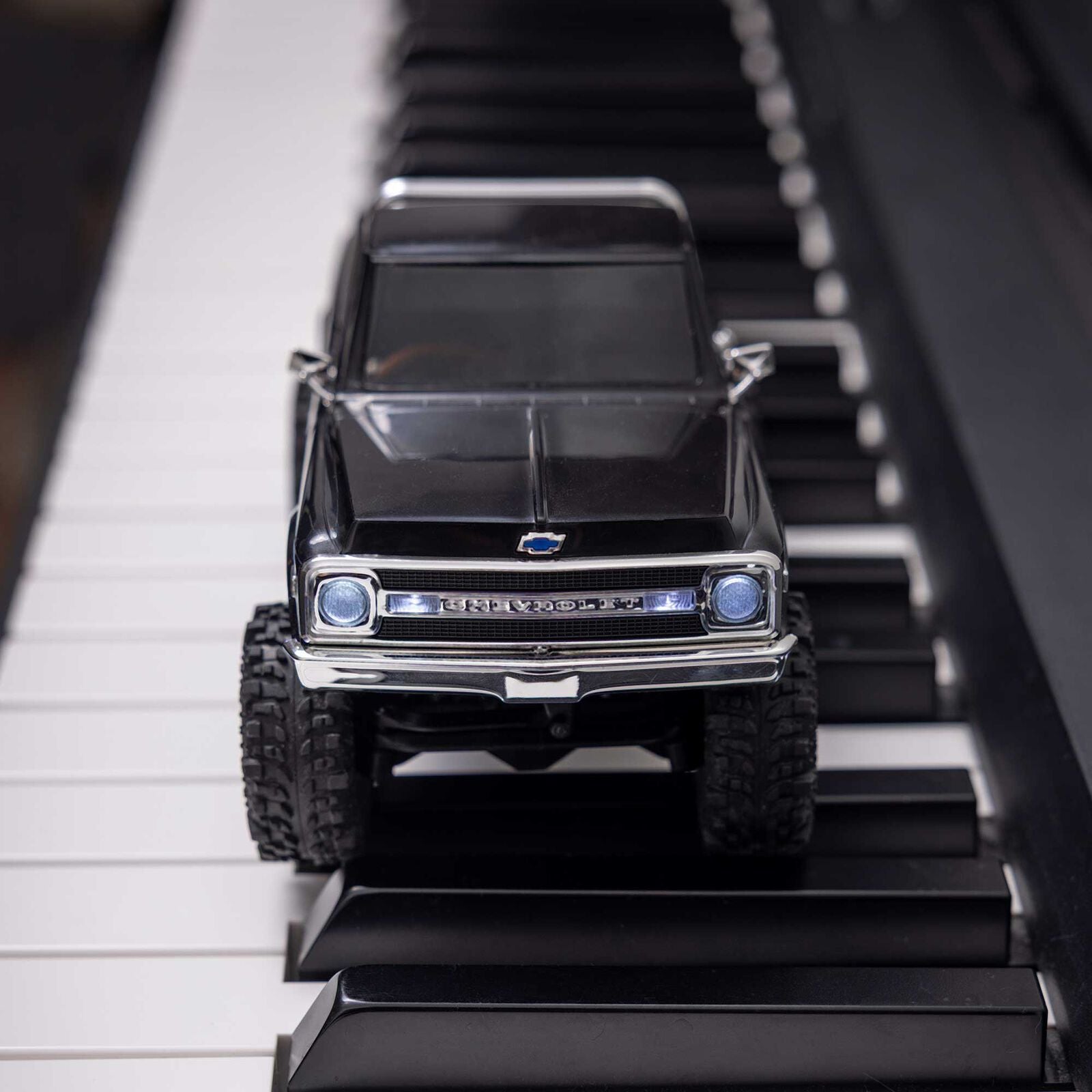 Axial 1/30 Axial SCX30 Chevrolet K10 (Battery & Charger Included)