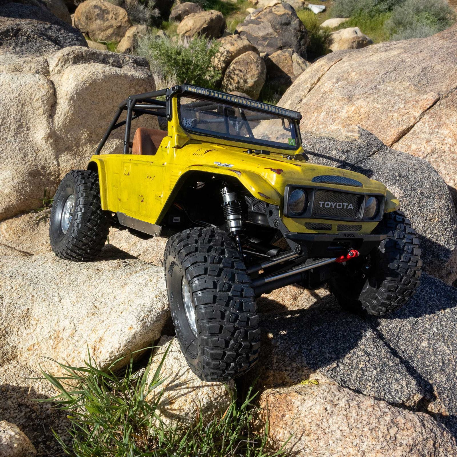 Axial 1/10 Axial SCX10 III 4WD Rock Crawler Builder's Kit