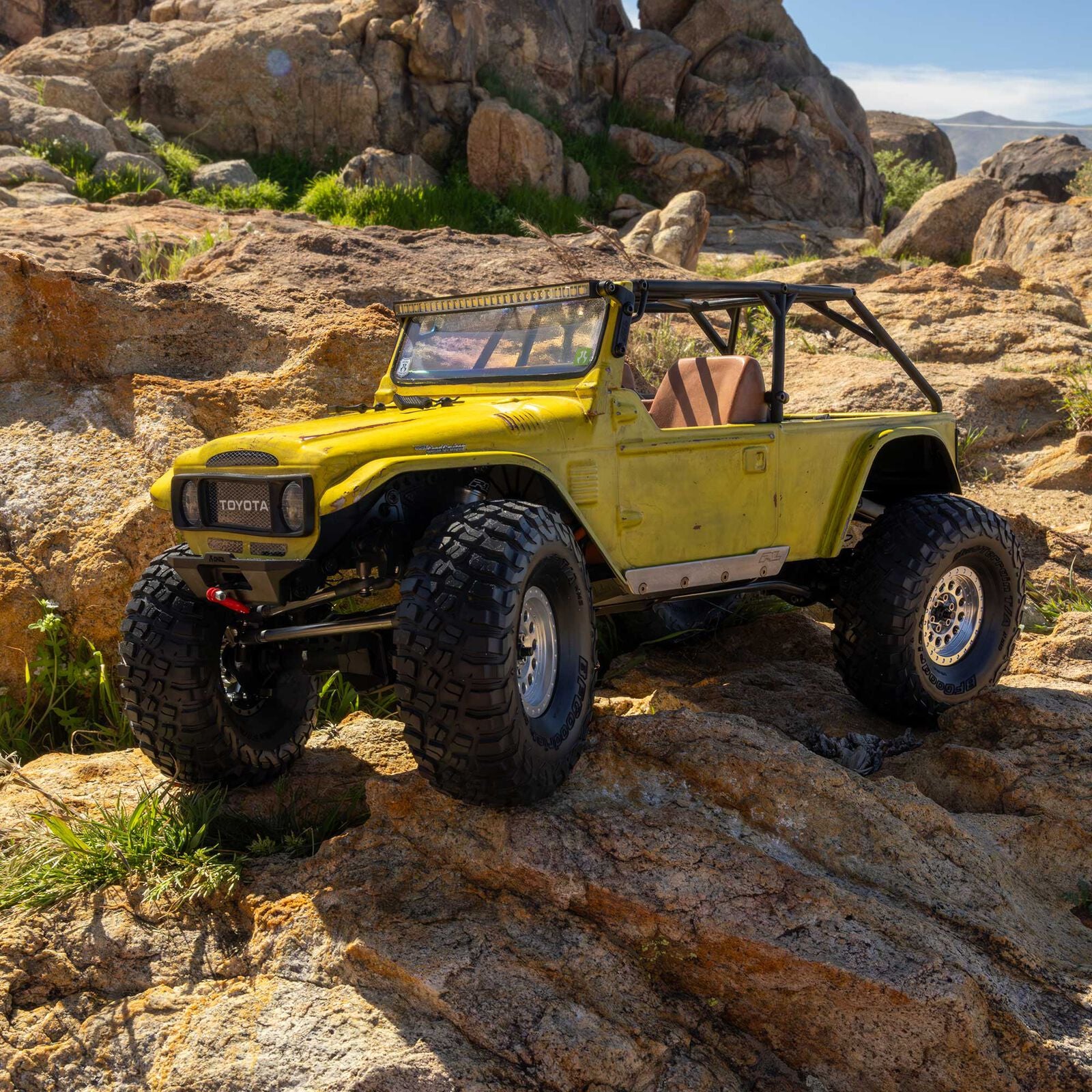 Axial 1/10 Axial SCX10 III 4WD Rock Crawler Builder's Kit