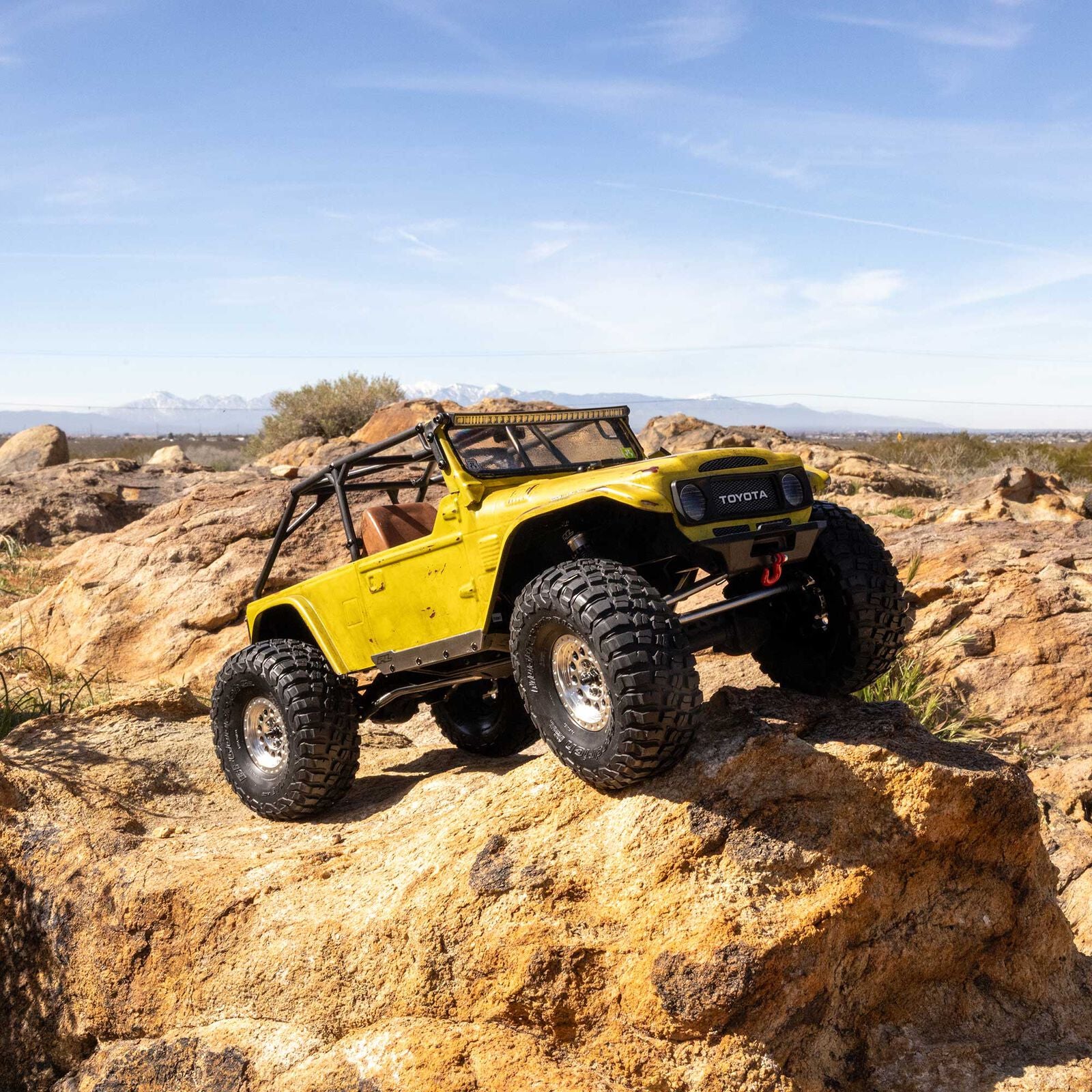 Axial 1/10 Axial SCX10 III 4WD Rock Crawler Builder's Kit