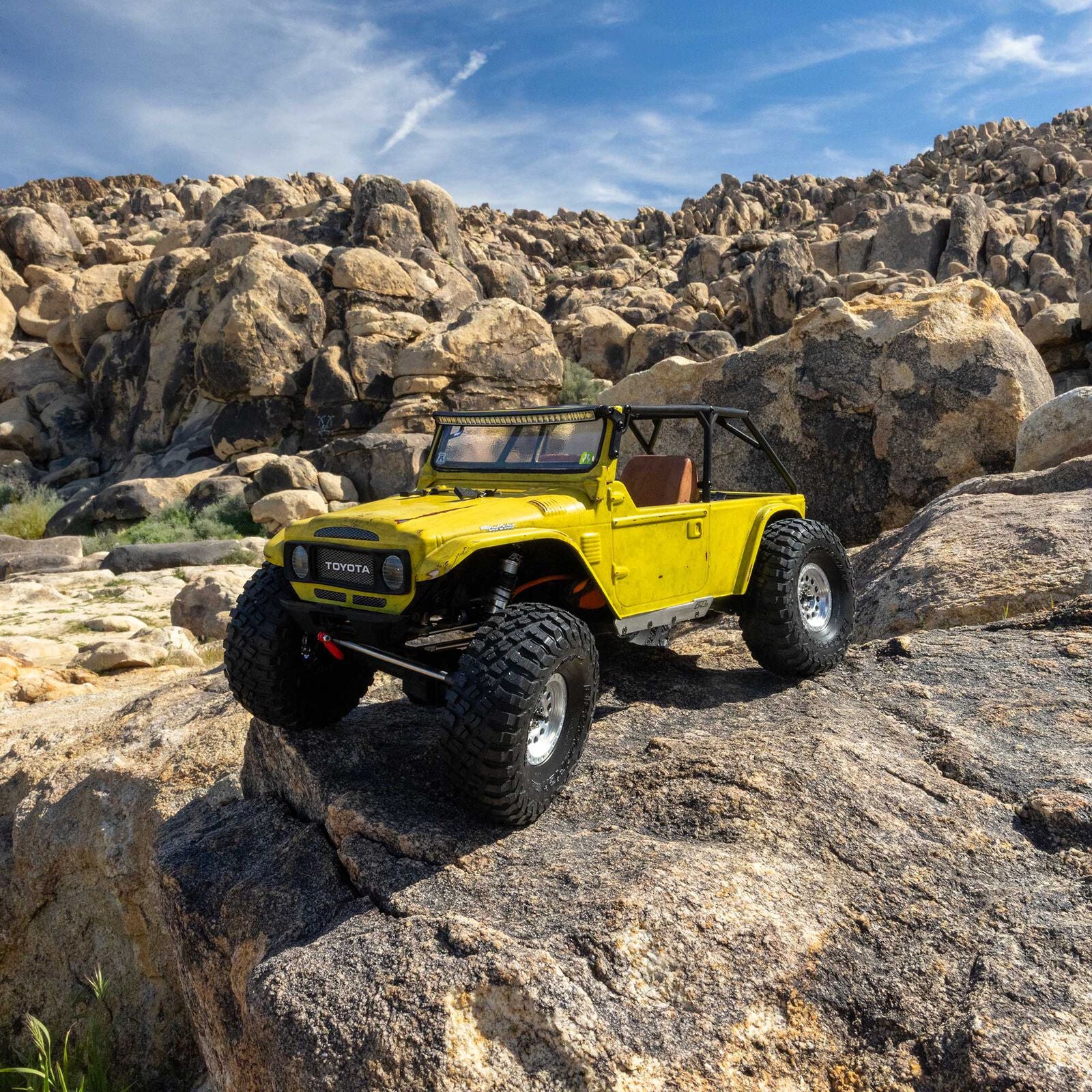 Axial 1/10 Axial SCX10 III 4WD Rock Crawler Builder's Kit
