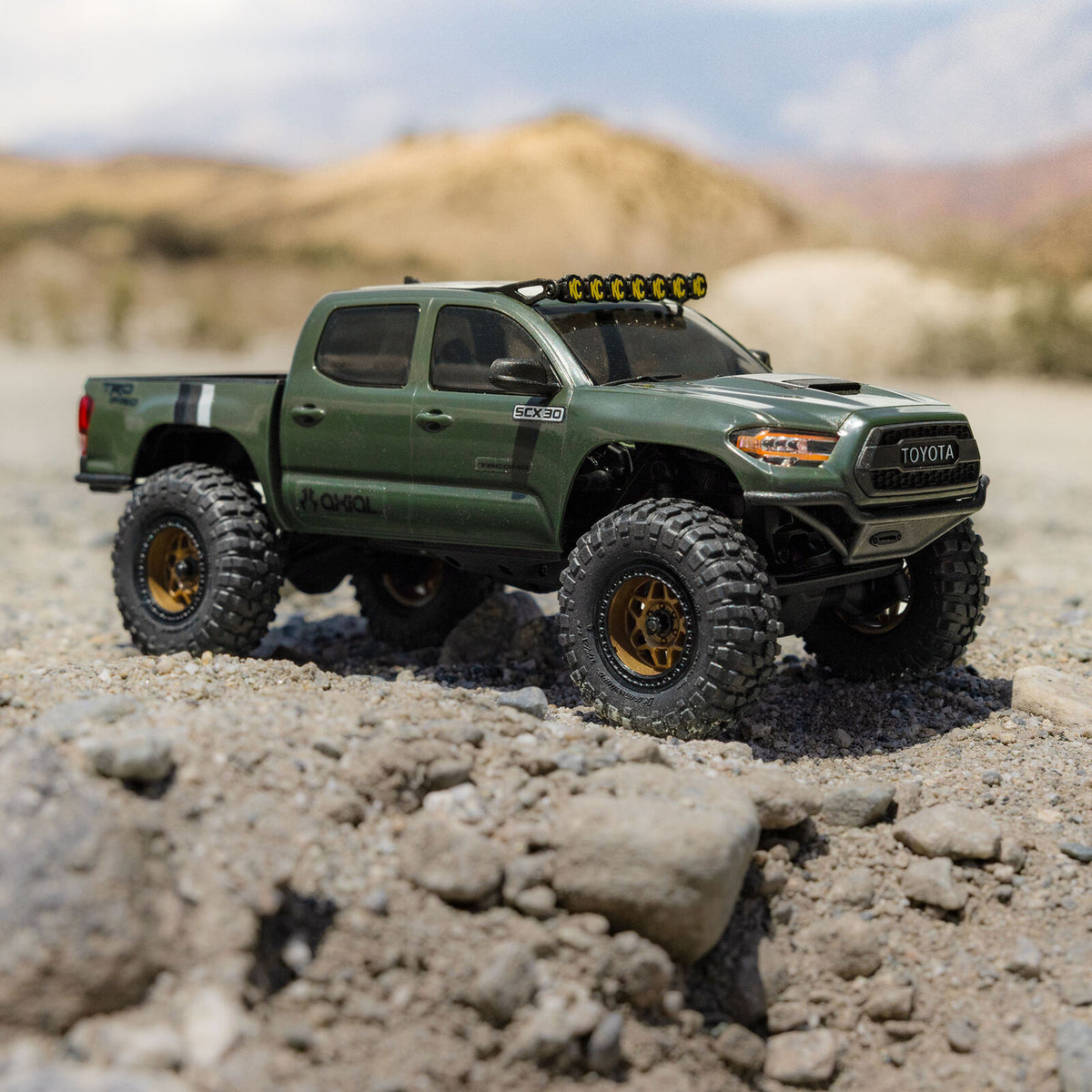 1/30 Axial SCX30 Toyota Tacoma (Battery & Charger Included)