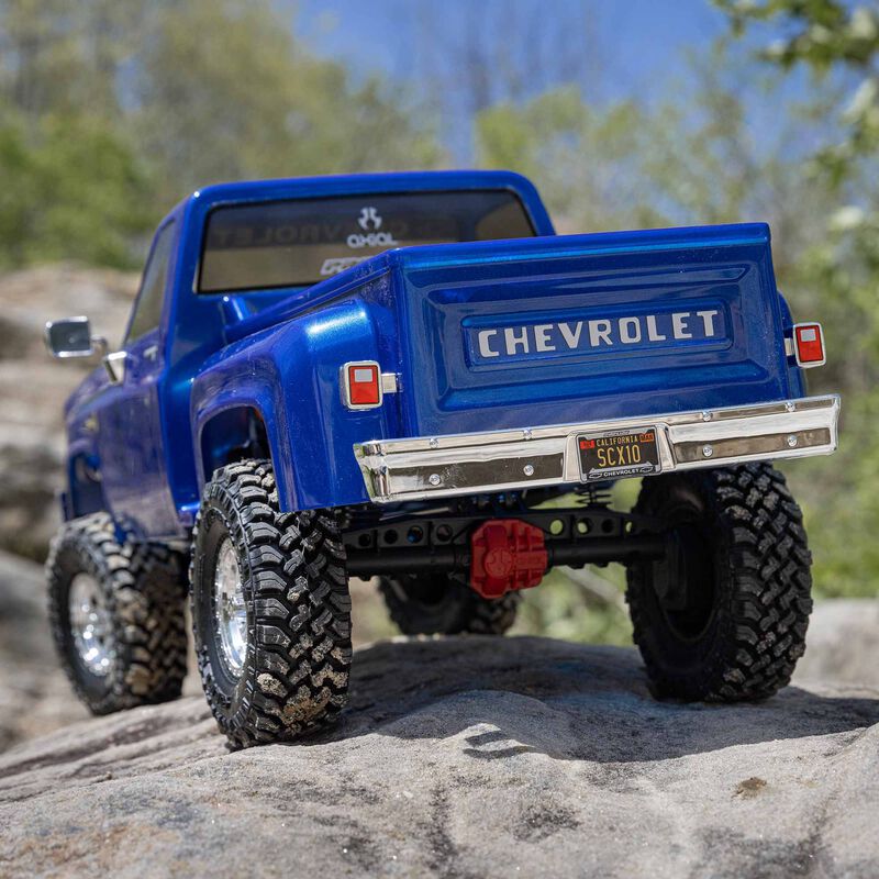 Axial 1/10 SCX10 III Base Camp 1982 Chevrolet K10 4X4 RTR Brushed Rock Crawler (Assorted Colors)