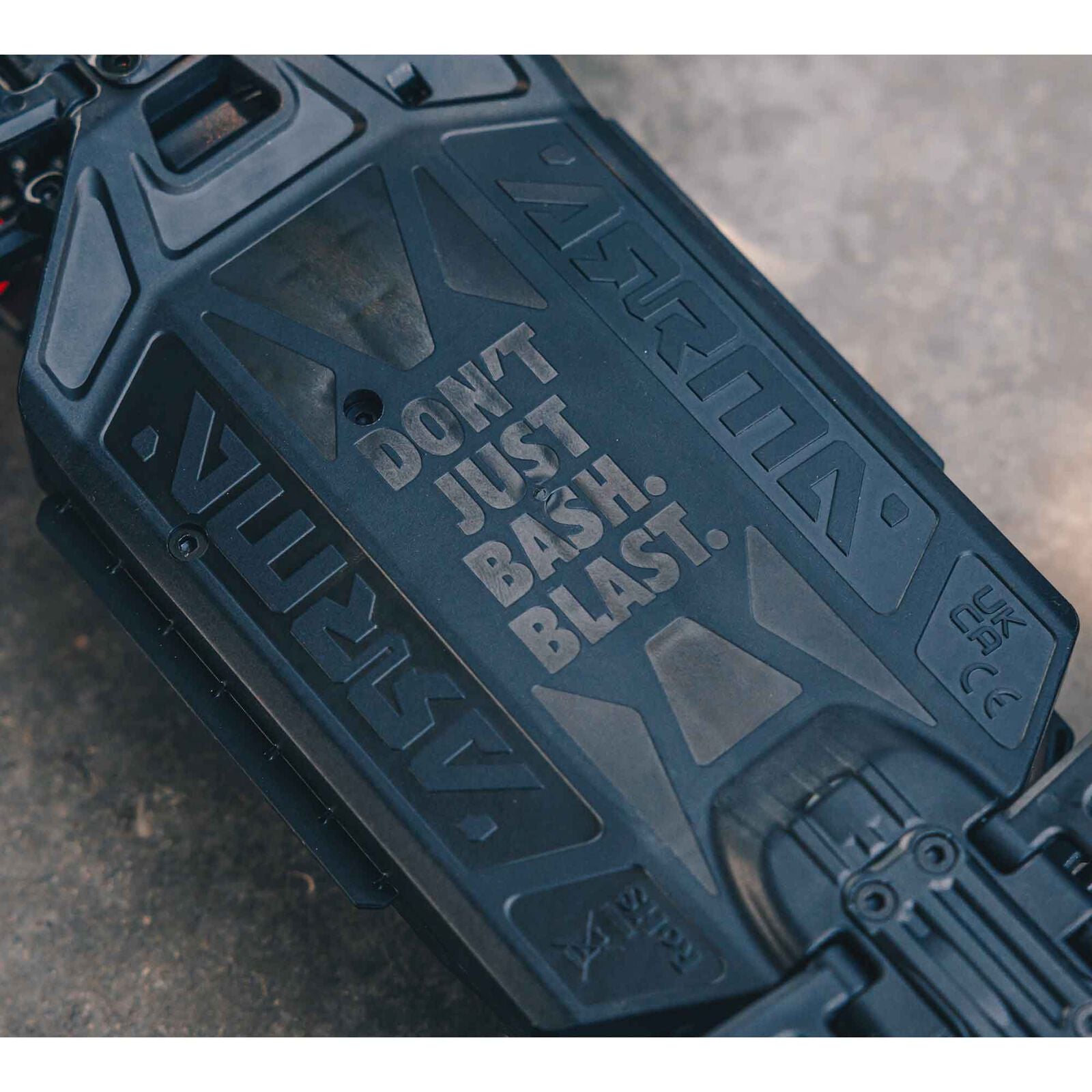 Arrma 1/18 GRANITE GROM MEGA 380 Brushed 4X4 Monster Truck RTR with Battery & Charger