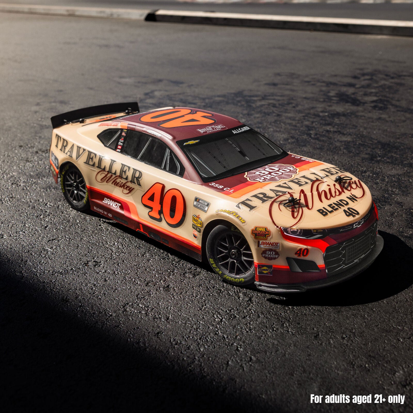 1/12 Losi NASCAR 2026 Justin Allgaier No. 40 Traveller Whiskey (Battery & Charger Included)