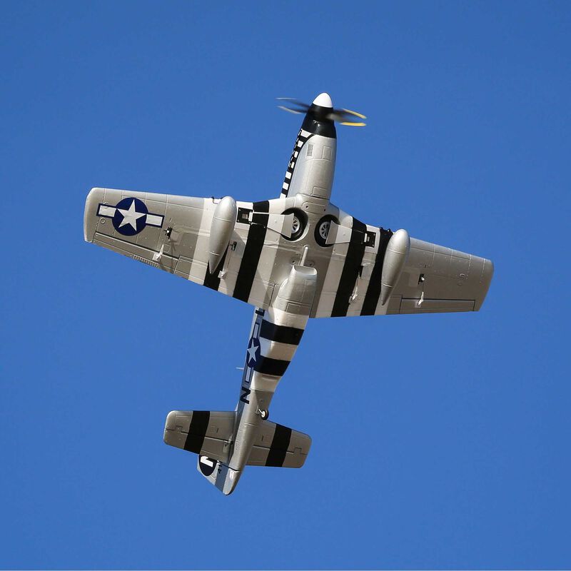 E-flite P-51D Mustang 1.2m BNF Básico con AS3X y SAFE Select *Discontinuado